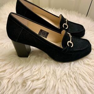 Jones New York Black Heeled Loafers with Horsebit Detail